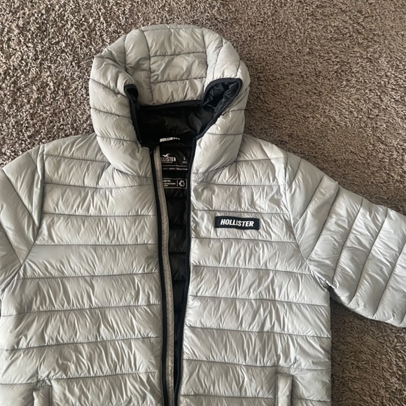 Hollister Gray down jacket - Picture 2 of 3